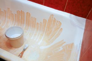 Как восстановить эмаль ванны
