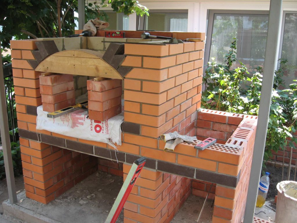 Brick Barbecue Grill Made by Your Own Hands. Photo (8)