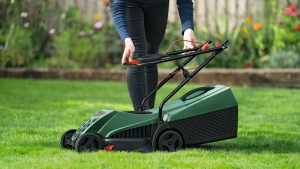 Газонокосилка сетевая Bosch EasyRotak 32-205 1200Вт (0.600.8A6.300) – купить в Киеве | цена и отзывы в MOYO