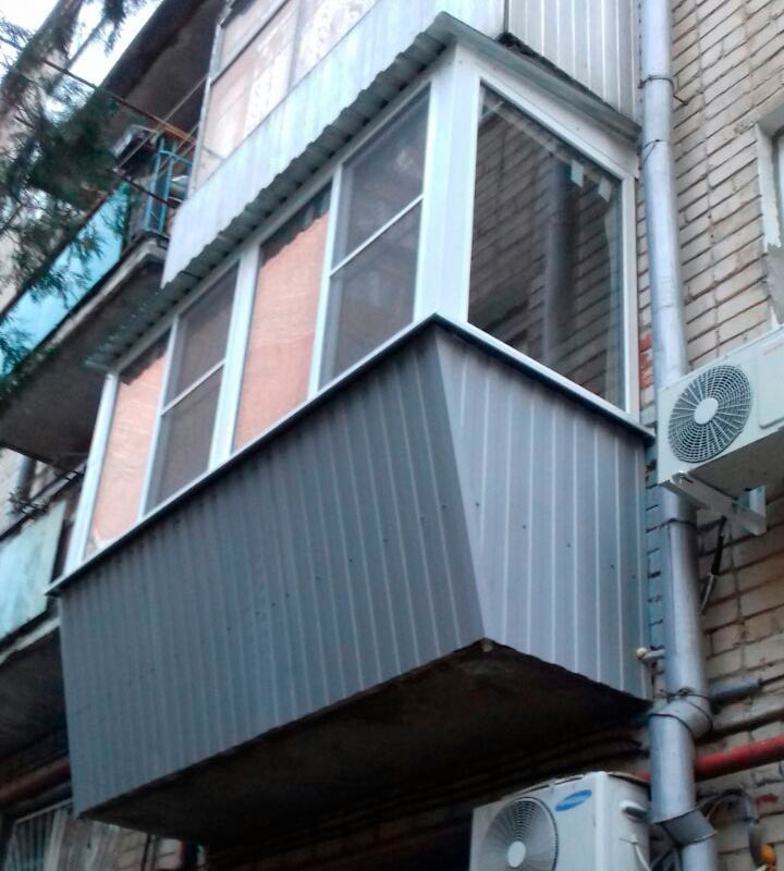 Балкон с выносом